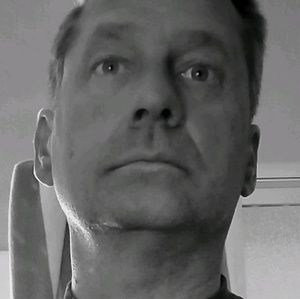 Meet your Posher, Lee